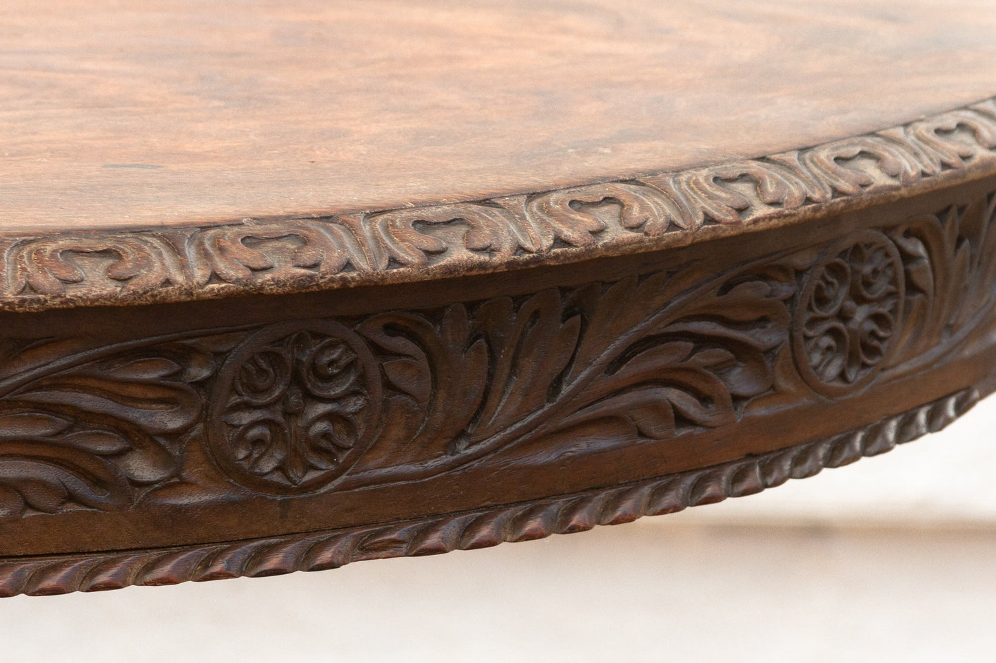 Anglo-Indian Round Rosewood Table-Dining Table-tbgypsysoul