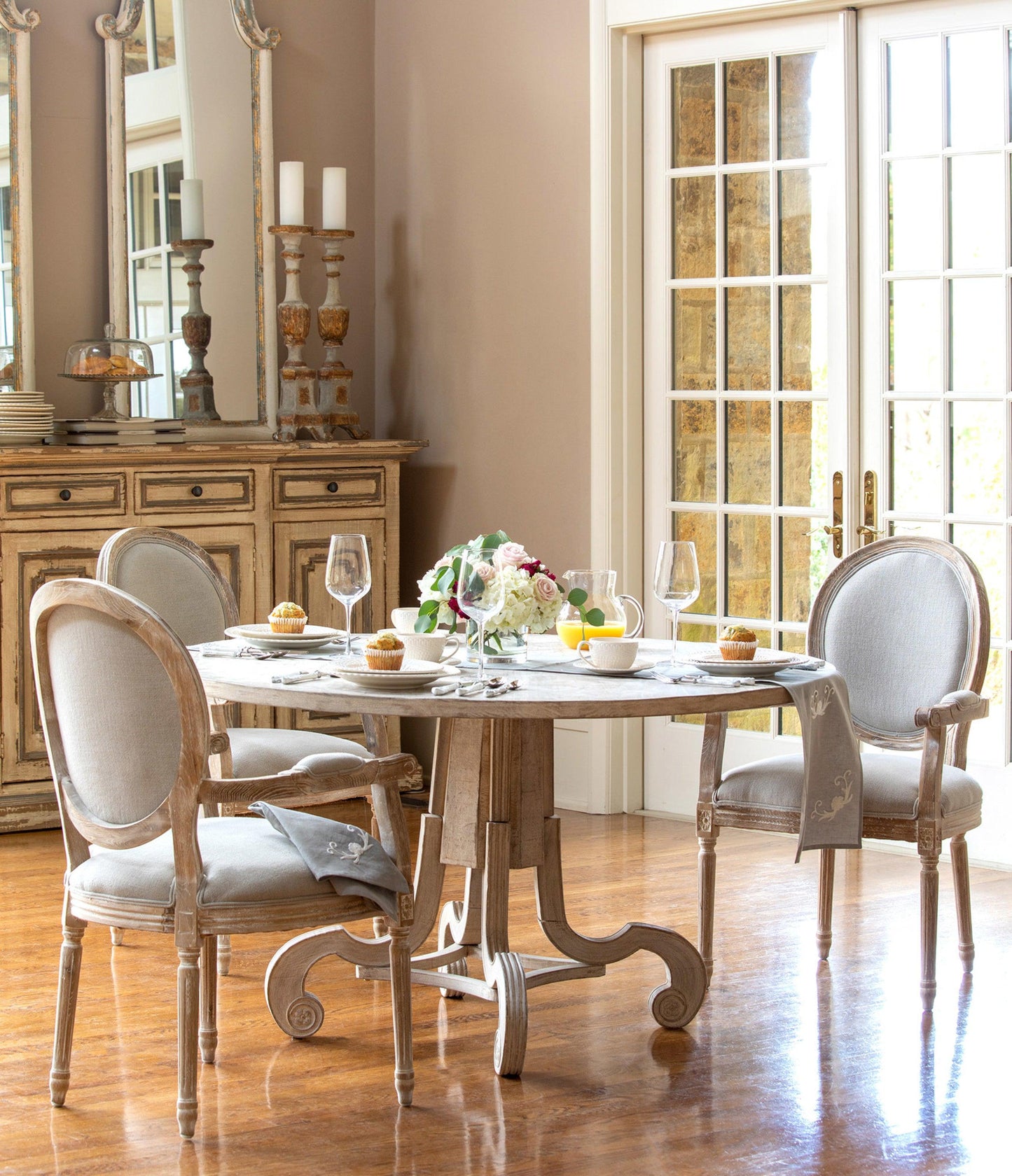 Avignon Round Foyer Table-Dining Table-tbgypsysoul
