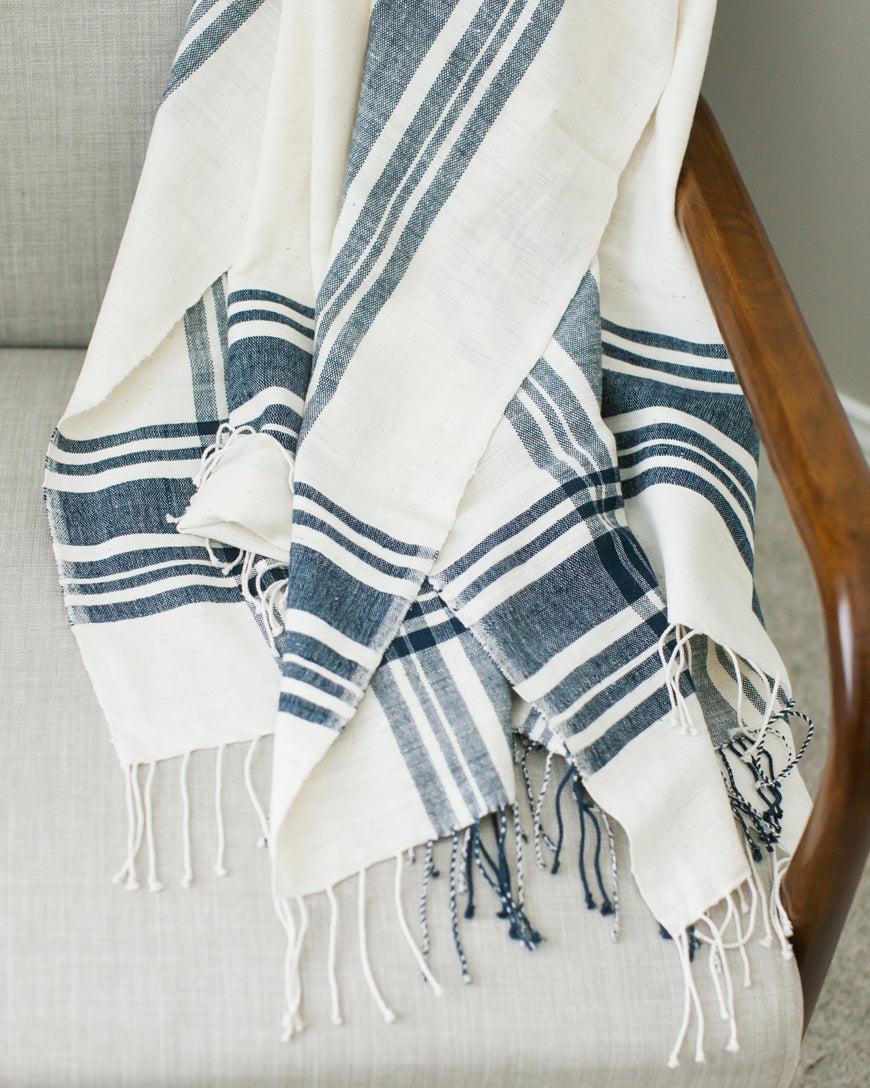 Cabin Hatch Cotton Throw-Blankets-tbgypsysoul
