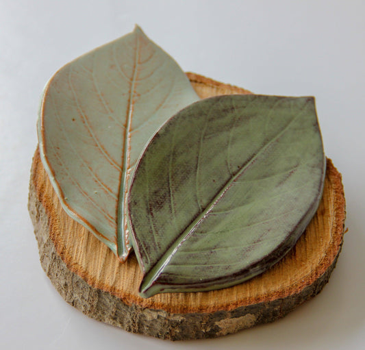 Large Leaf Dish-Ceramic-tbgypsysoul