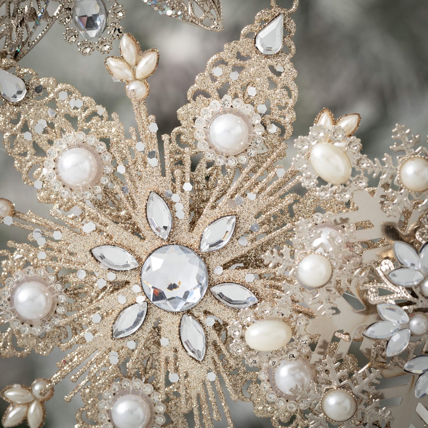 SNOWFLAKE ORNAMENT