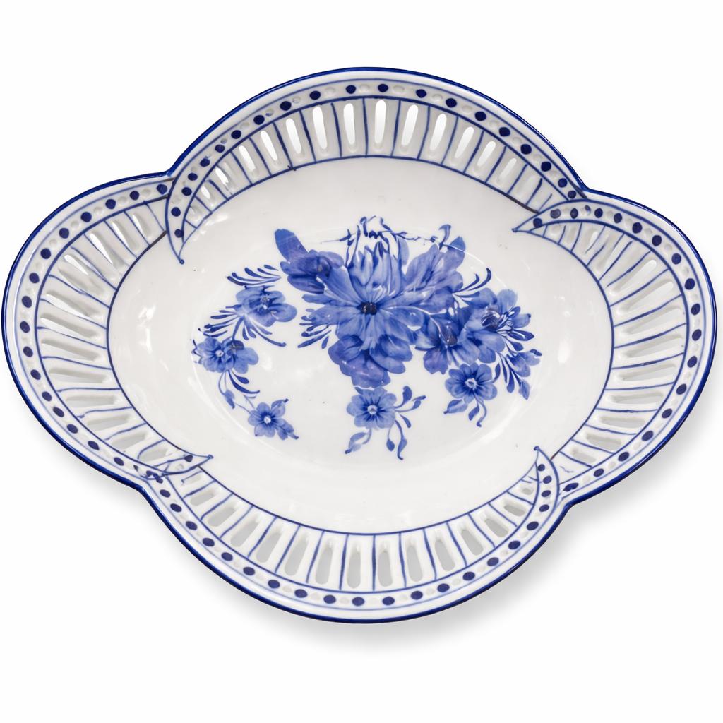 Scalloped Floral Pierced Pedestal Bowl-tbgypsysoul