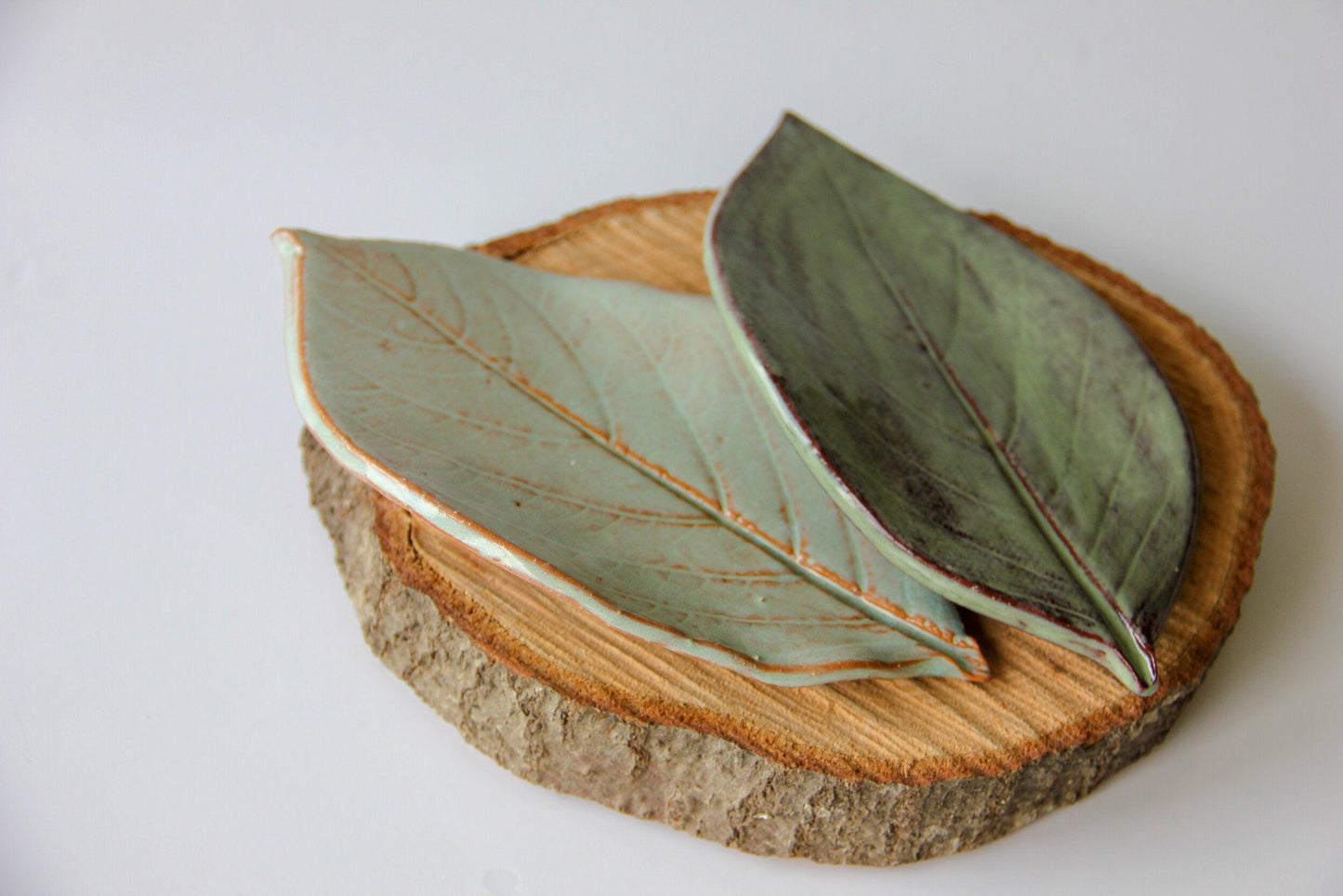 Large Leaf Dish-Ceramic-tbgypsysoul
