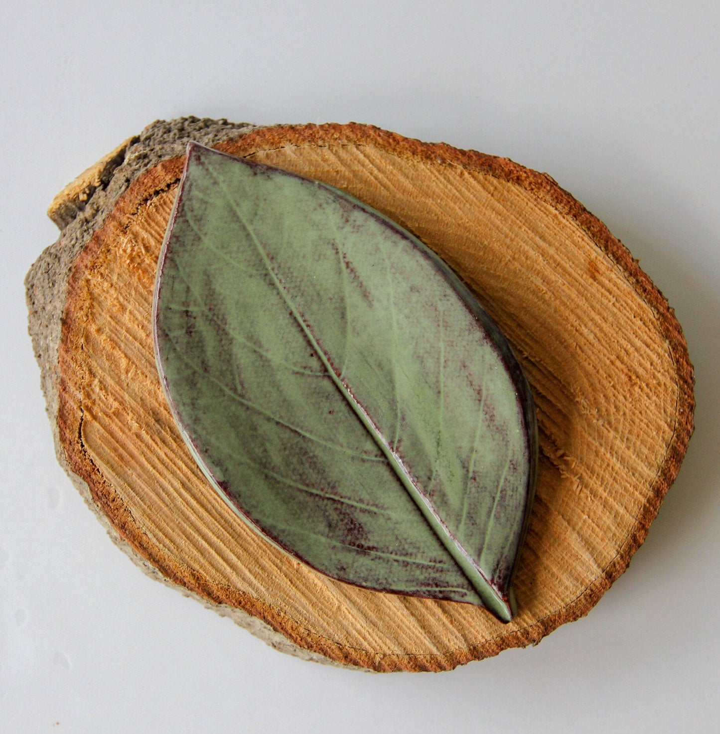 Large Leaf Dish-Ceramic-tbgypsysoul