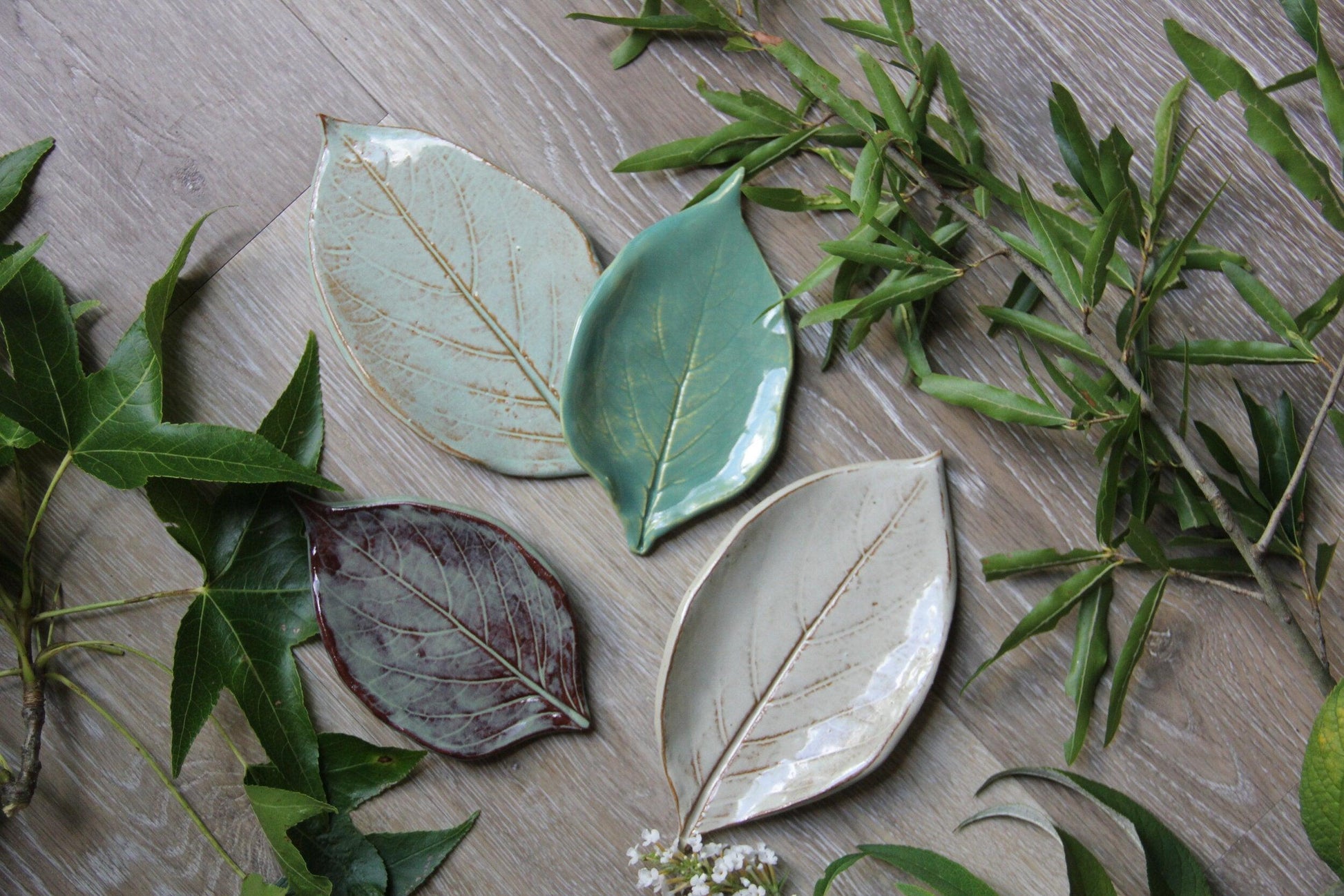 Large Leaf Dish-Ceramic-tbgypsysoul