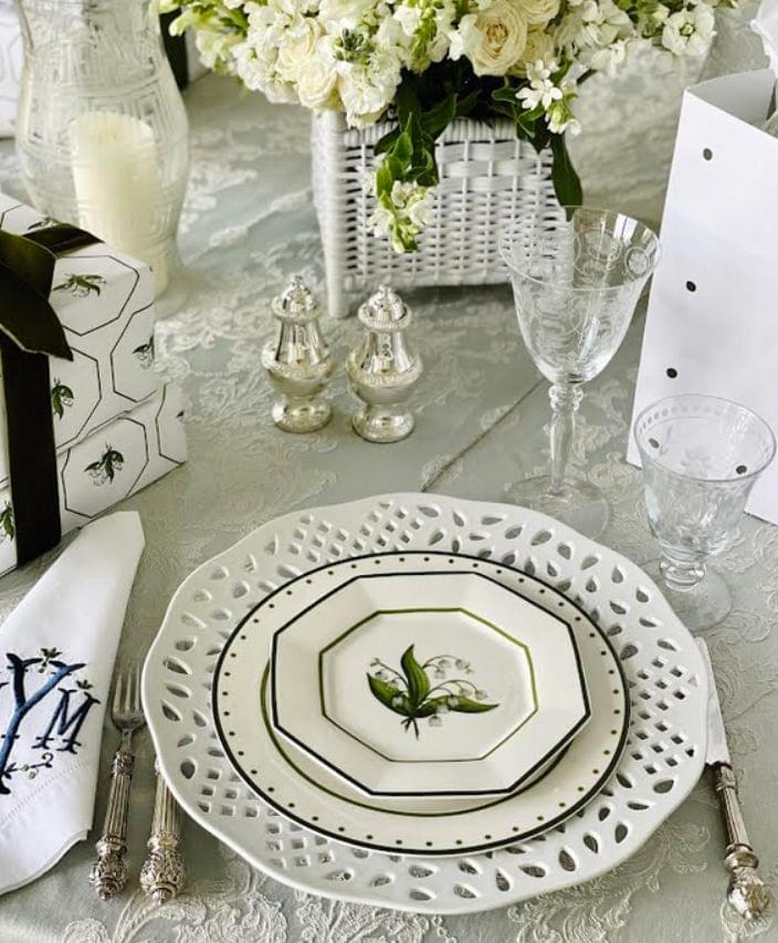 LILY OF THE VALLEY GREEN AND WHITE SALAD PLATE-Shop-tbgypsysoul