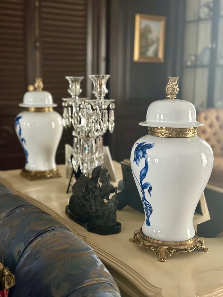 TULIP ORMOLU GINGER JAR-tbgypsysoul